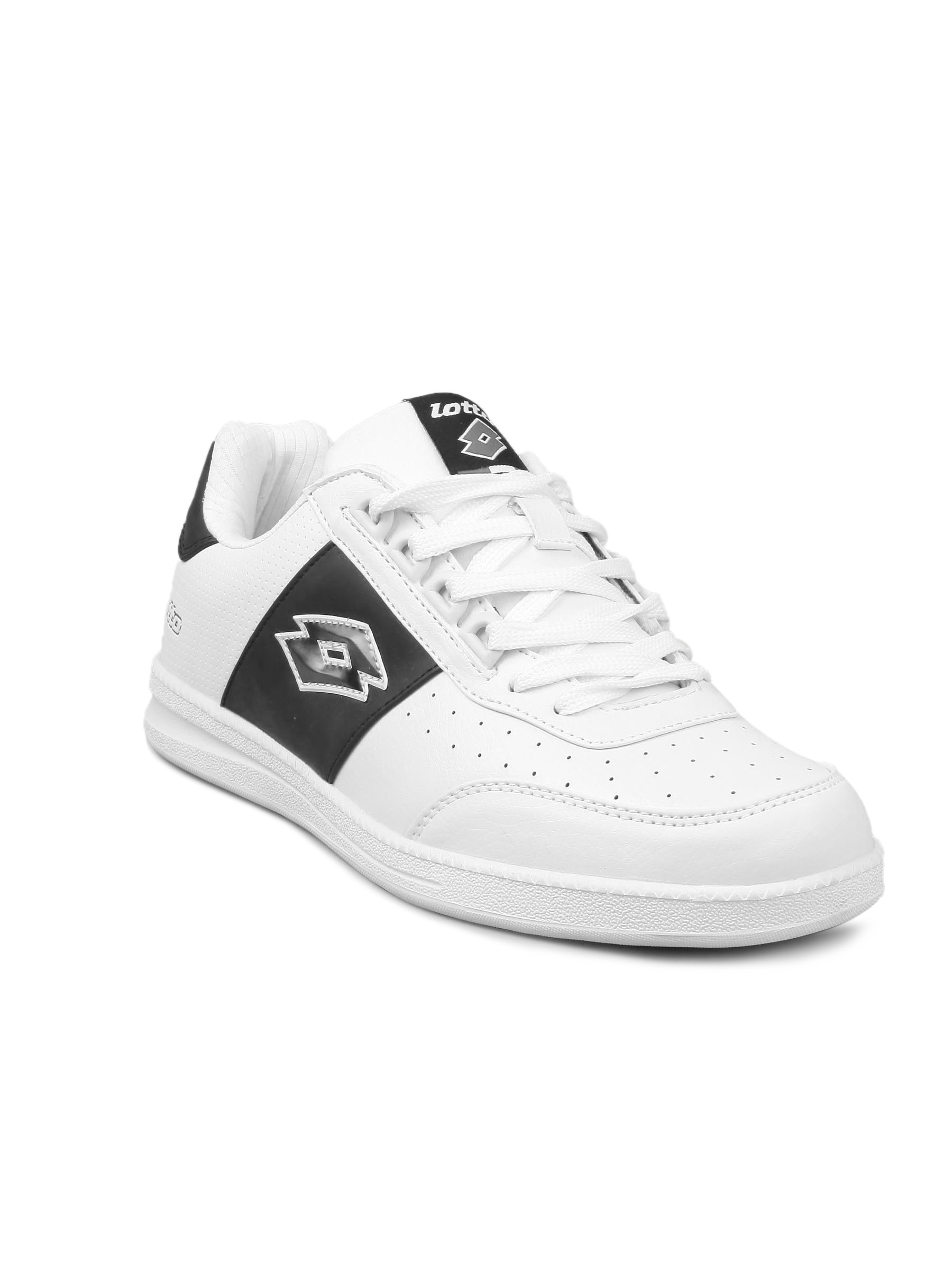 Sports Shoes