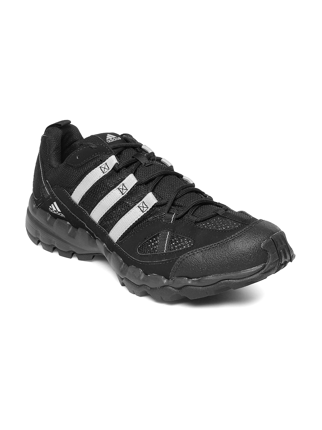 Sports Shoes