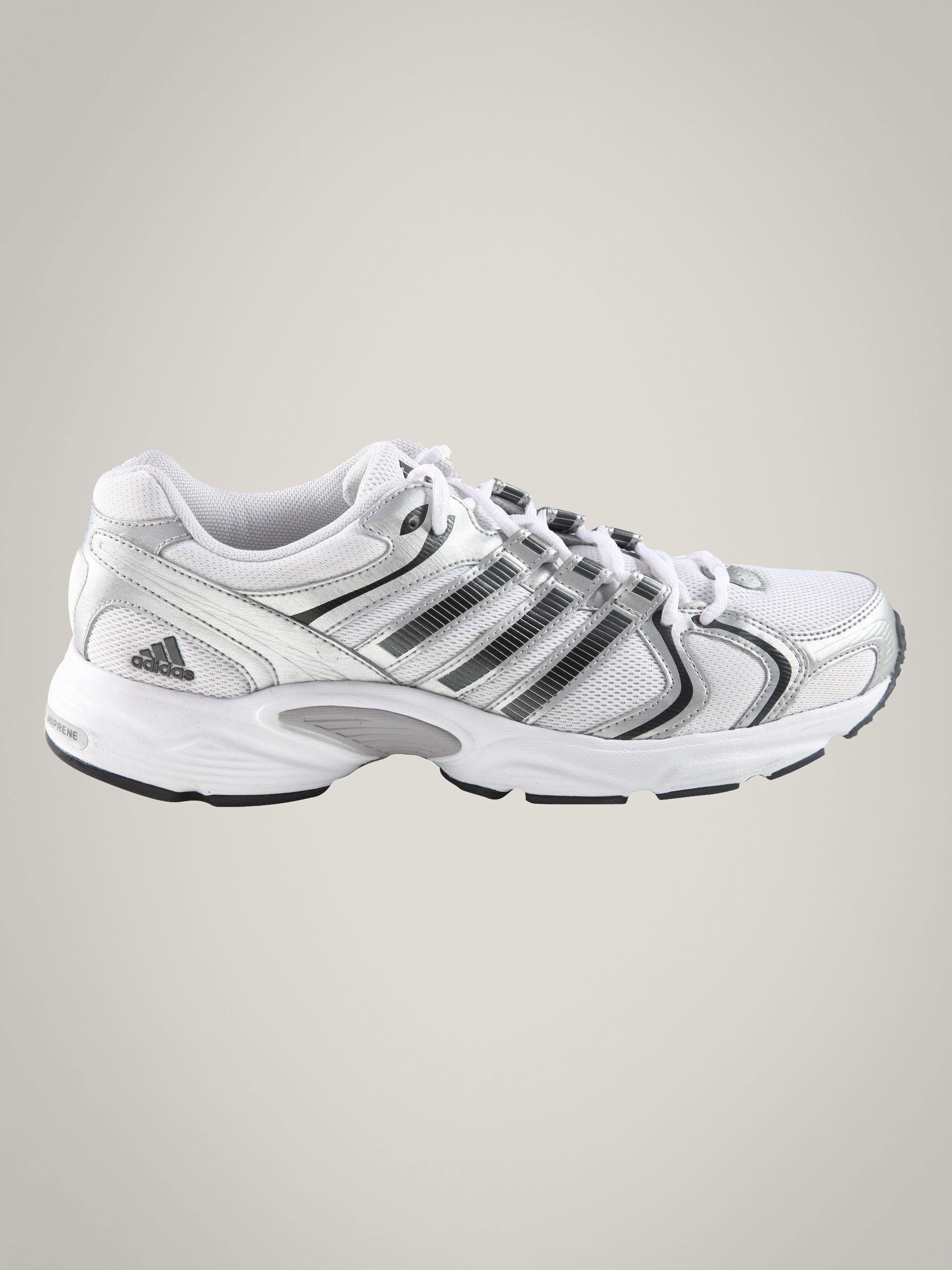 Sports Shoes