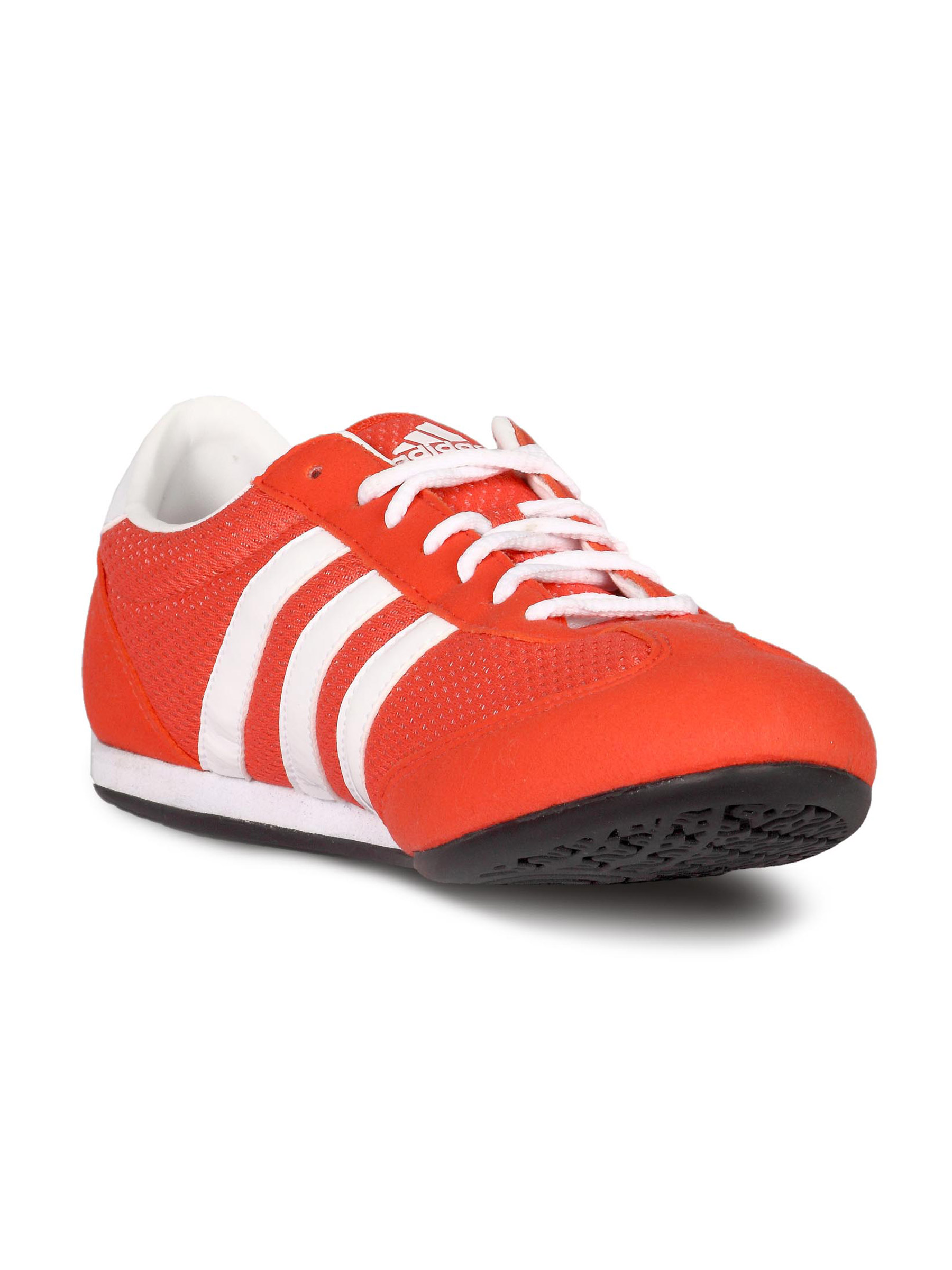 Sports Shoes