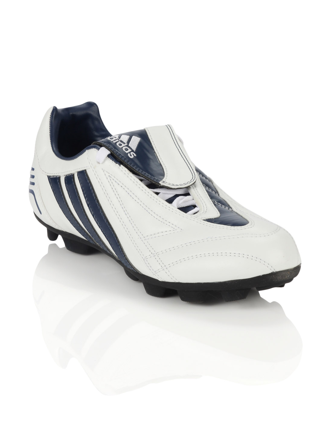 Sports Shoes