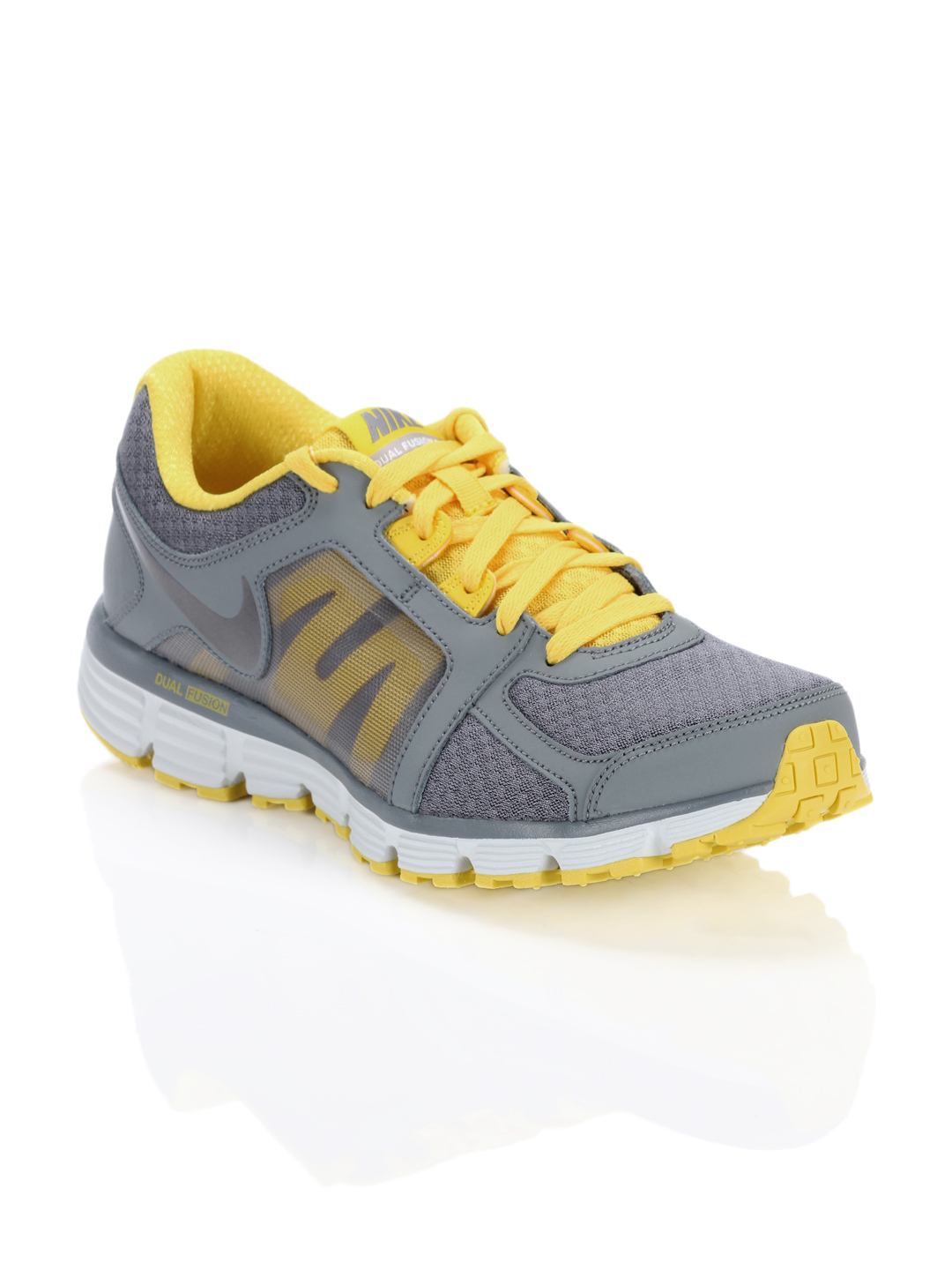Sports Shoes